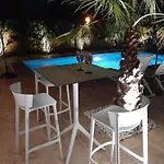 Bed & Breakfast Rasoa 4*