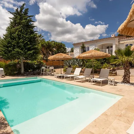 Rasoa Bed & Breakfast 4*